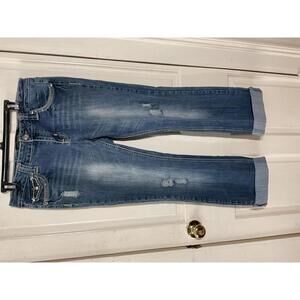 Twenty one black Rue21 distressed size 13/14 blue jeans.